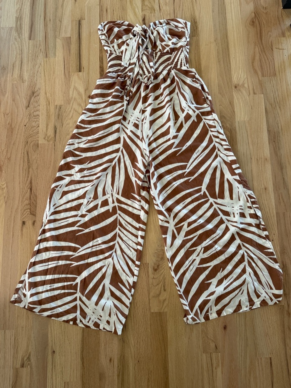 Vintage Havana Strapless Wide-Leg Palm-Print Jumpsuit in Brown & White